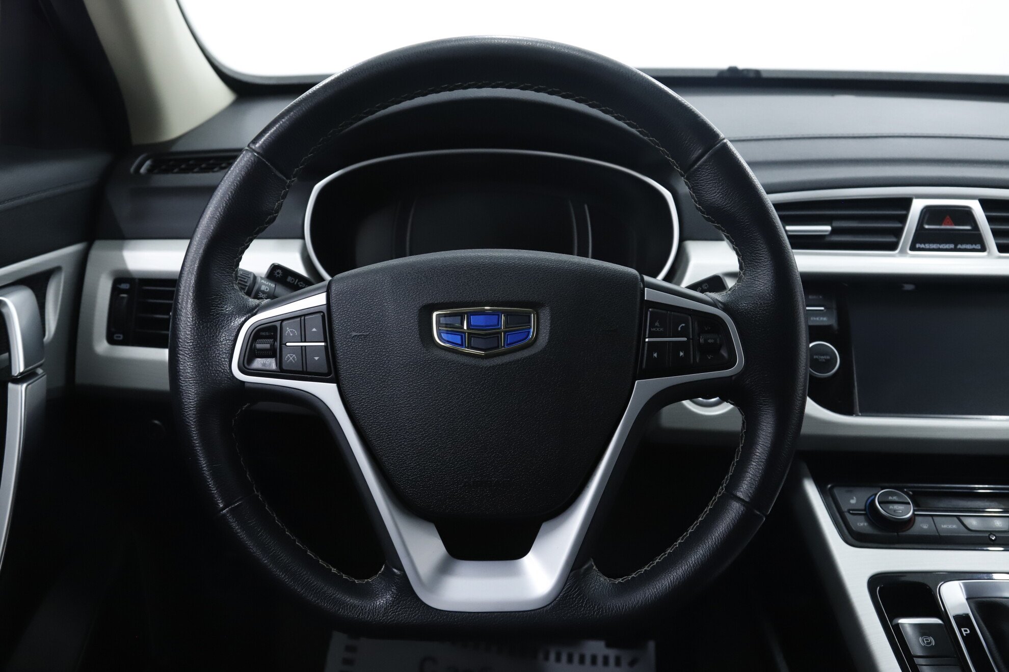 Geely Atlas, I, 2020 фото 11