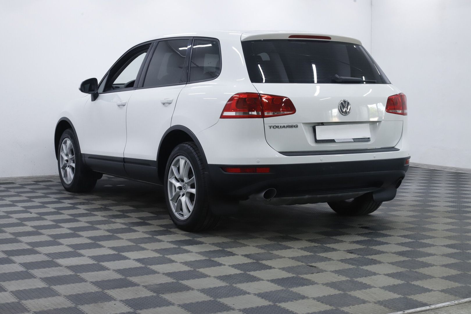 Volkswagen Touareg, II, 2014 фото 4