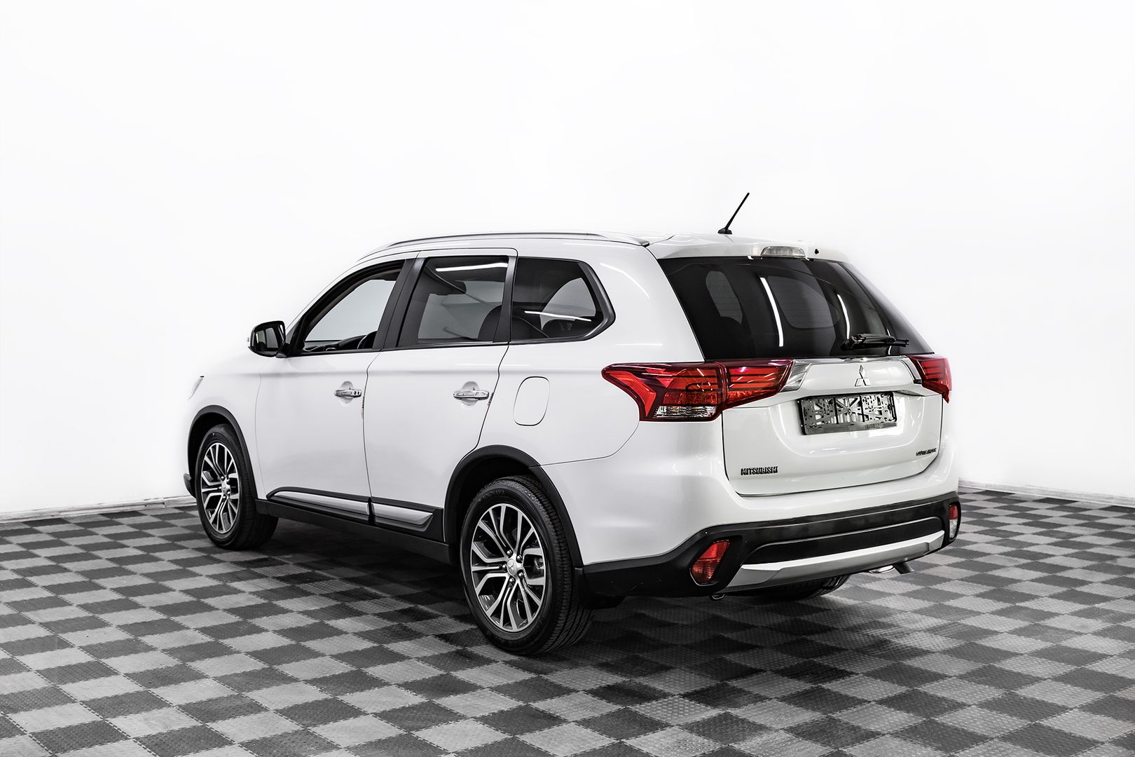 Mitsubishi Outlander, III Рестайлинг 2, 2016 фото 6