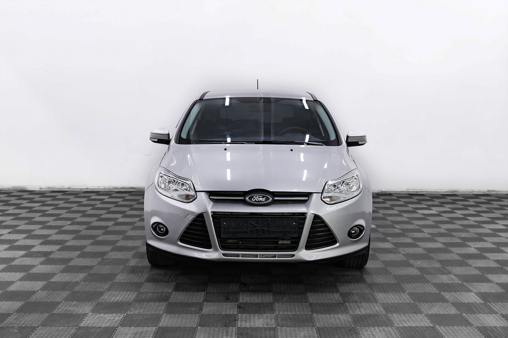 Ford Focus, III, 2011 фото 2
