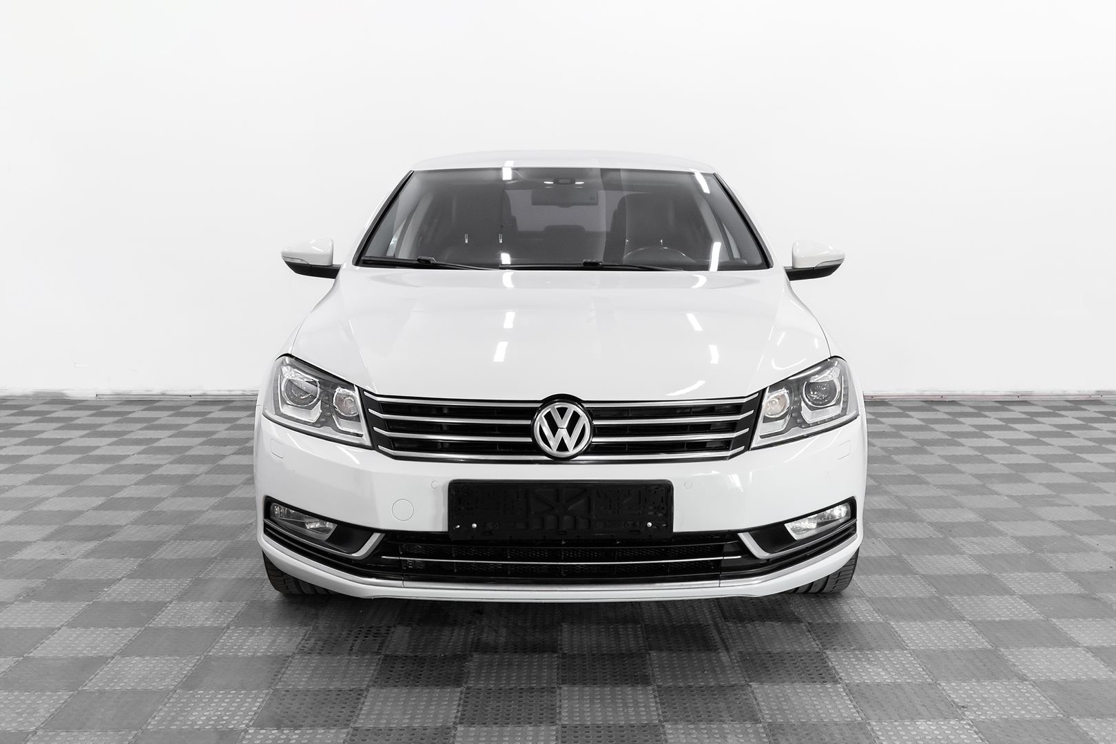 Volkswagen Passat, B7, 2012 фото 2