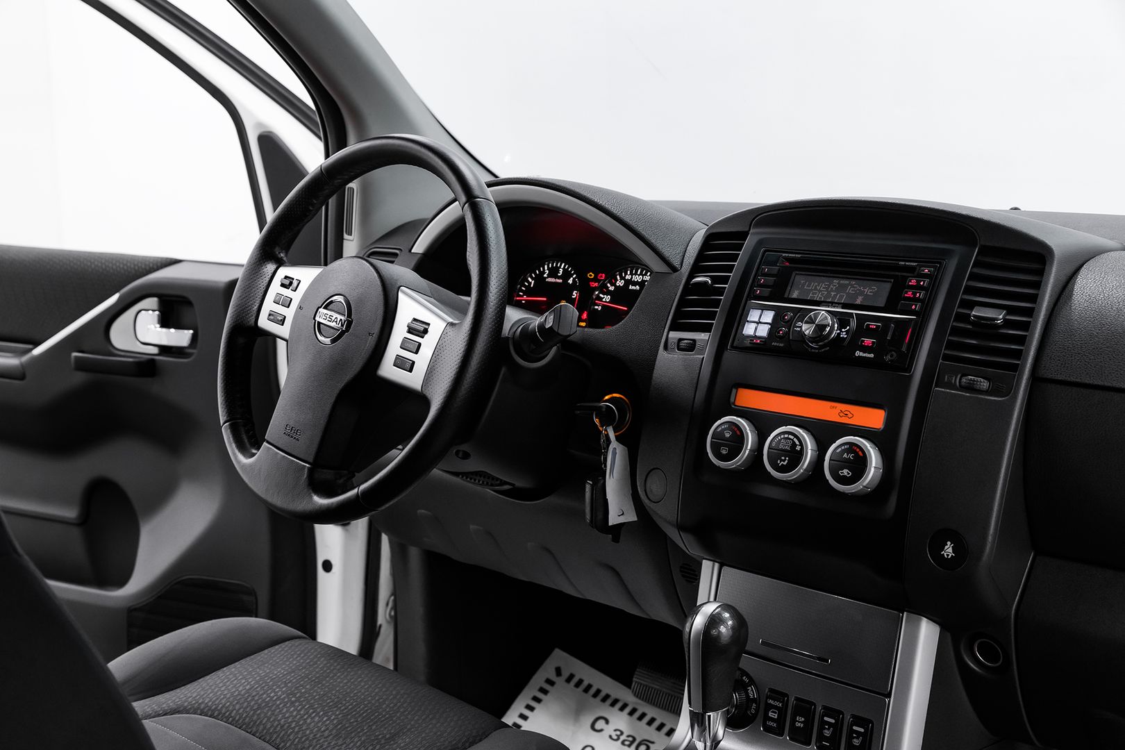 Nissan Pathfinder, III Рестайлинг, 2013 фото 16