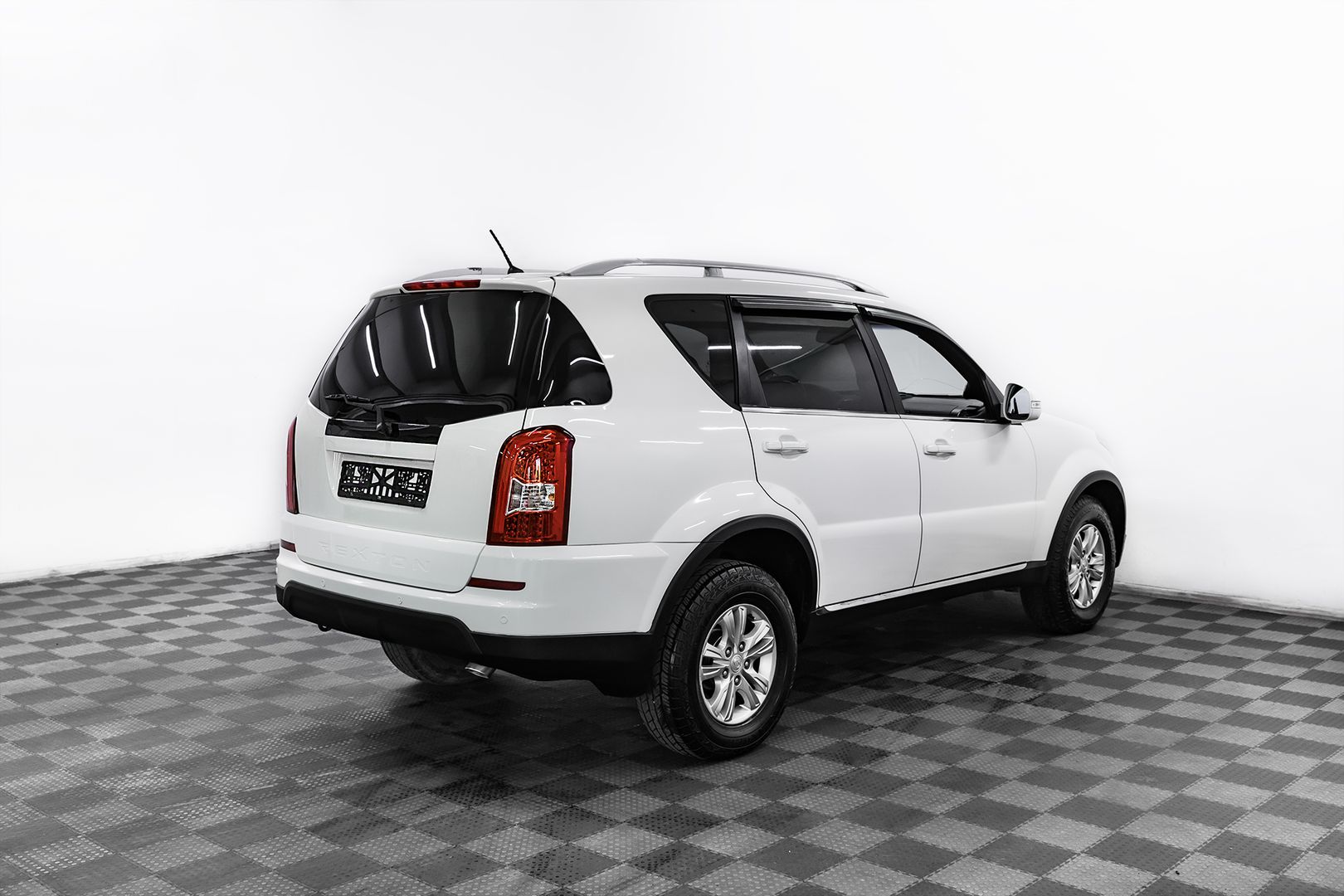 SsangYong Rexton, III, 2012 фото 4