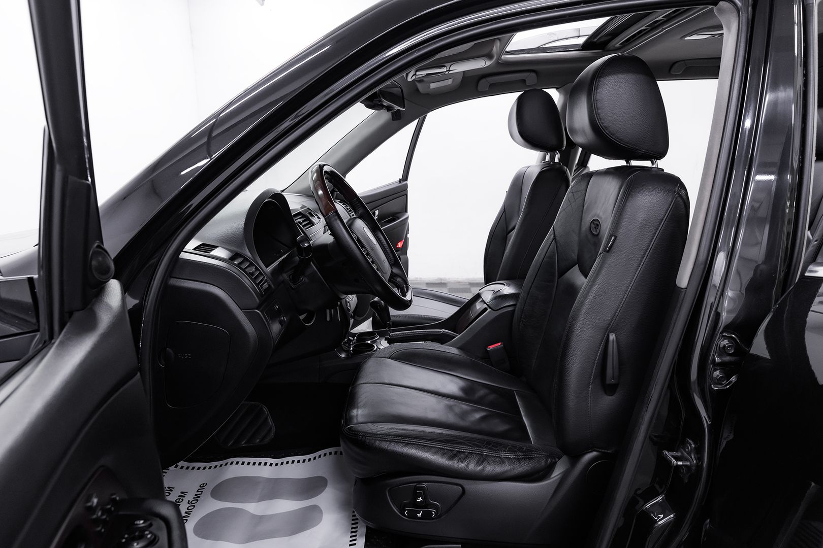 SsangYong Rexton, III, 2012 фото 7