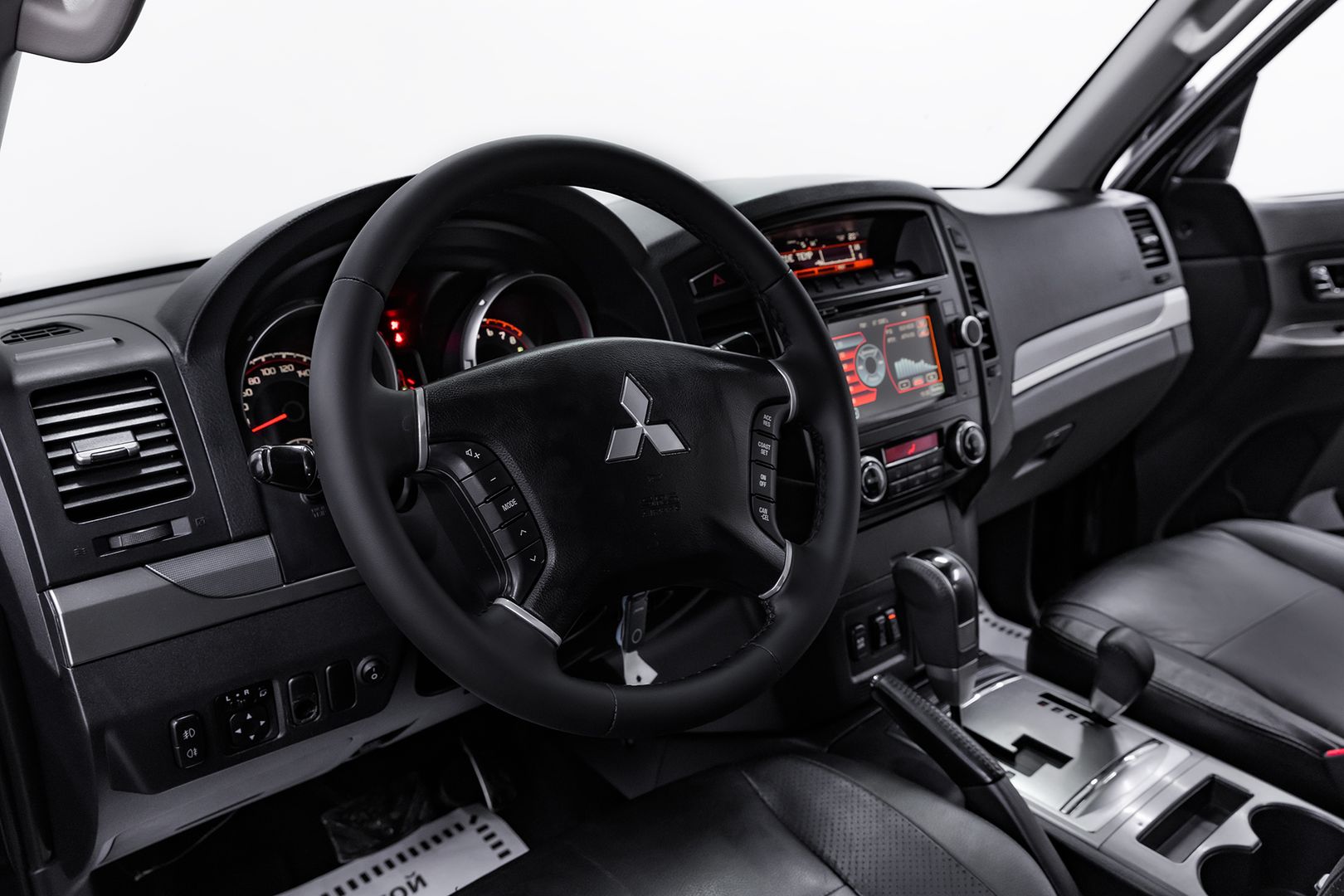 Mitsubishi Pajero, IV Рестайлинг 1, 2011 фото 9