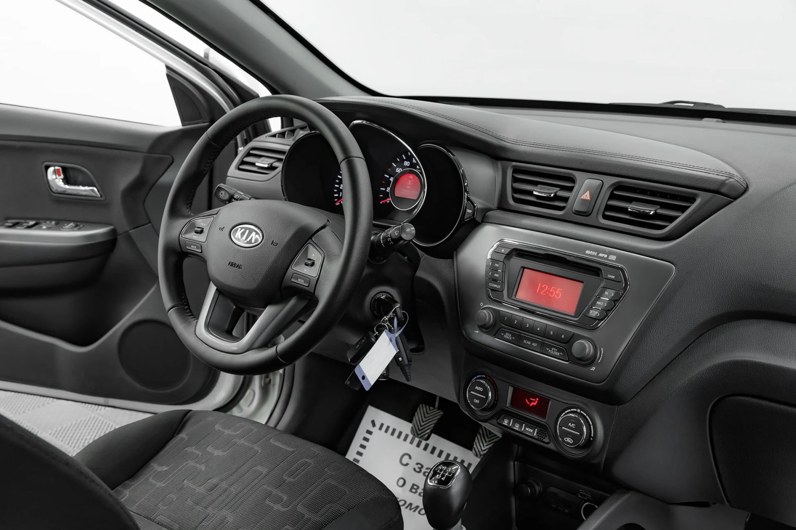 Kia Rio, III, 2012 фото 9