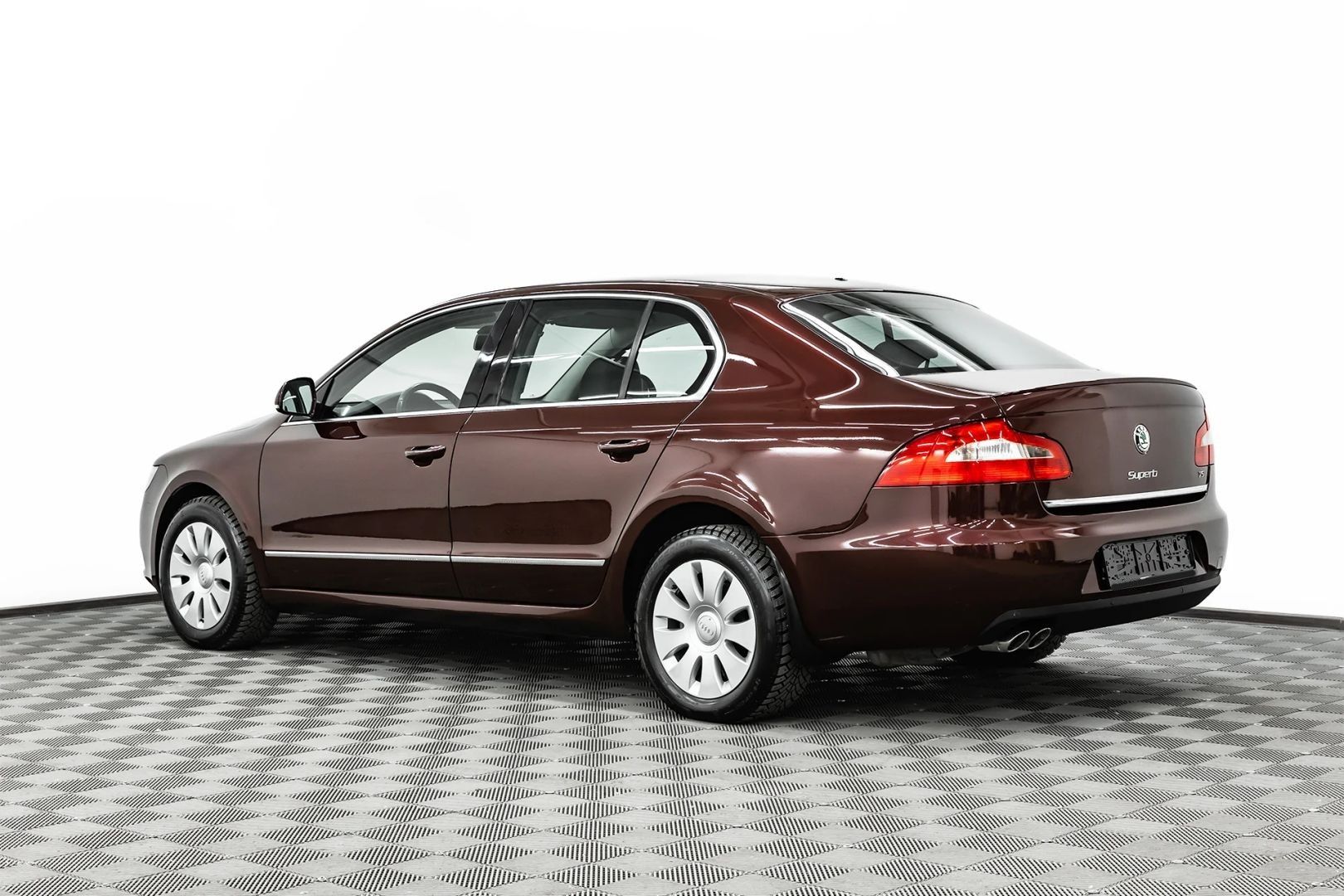 Skoda Superb, II, 2013 фото 4
