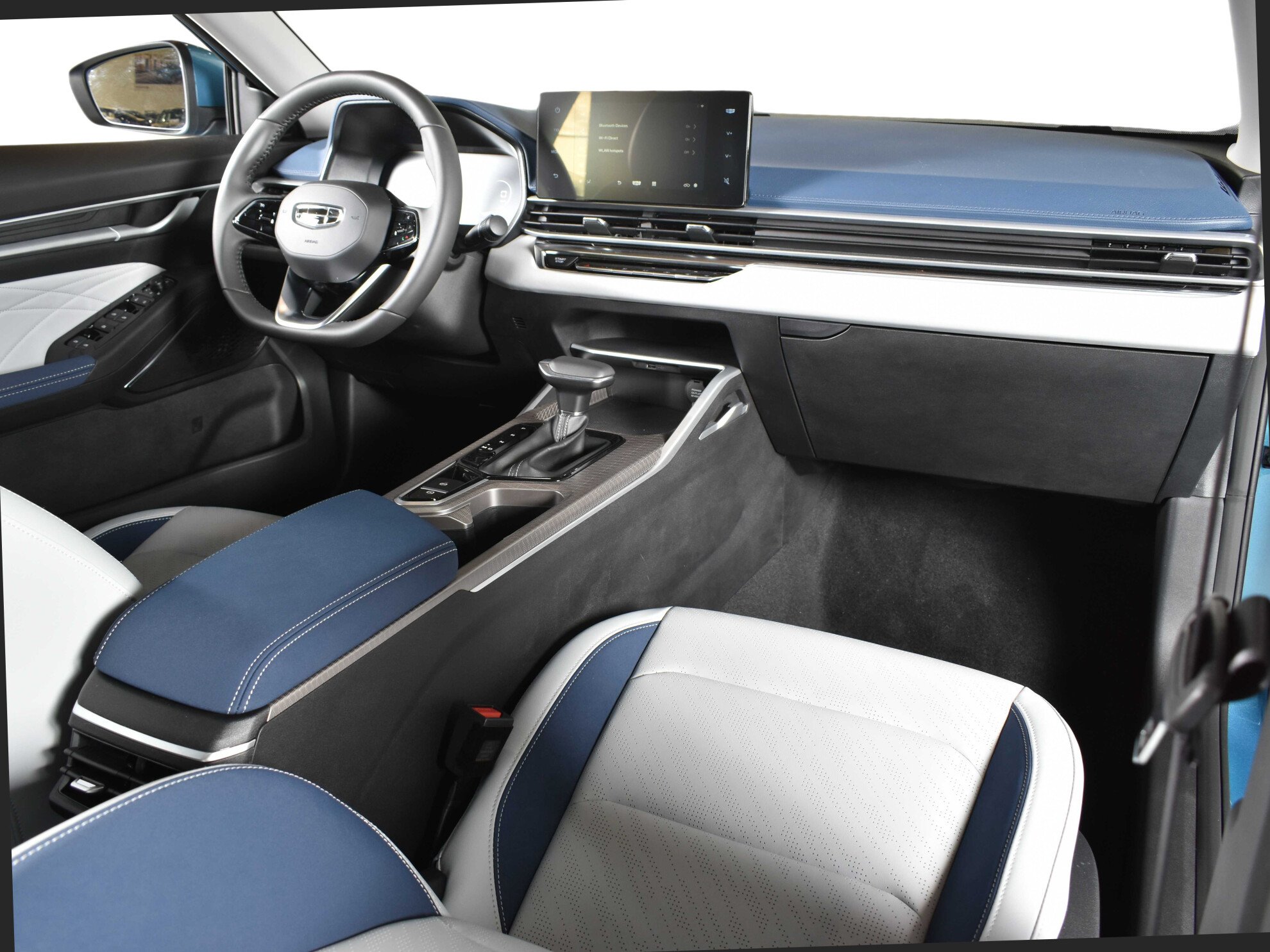 Geely Emgrand 7, II, 2023 фото 7