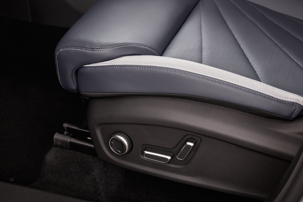 Фото Сиденье водителя geely Atlas